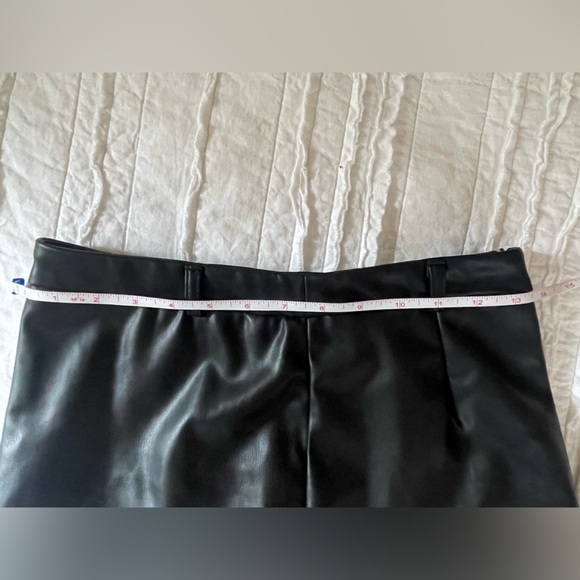 Zara Faux Leather Mini Skirt - Picture 3 of 4